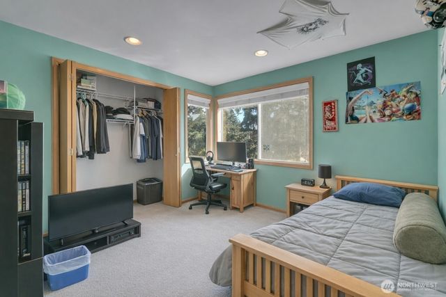 12446 NE 162nd Street, Woodinville, WA 98072