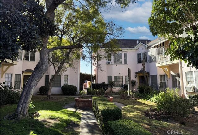 416 422 E Windsor Road, Glendale, CA 91205