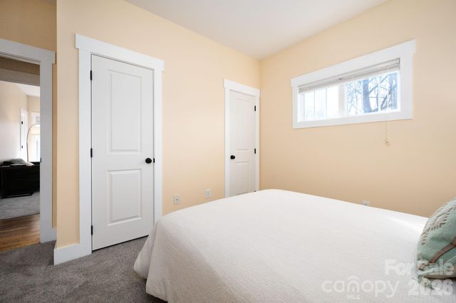 104 Estelle Park Drive, Asheville, NC 28806