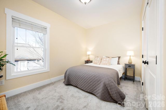 104 Estelle Park Drive, Asheville, NC 28806