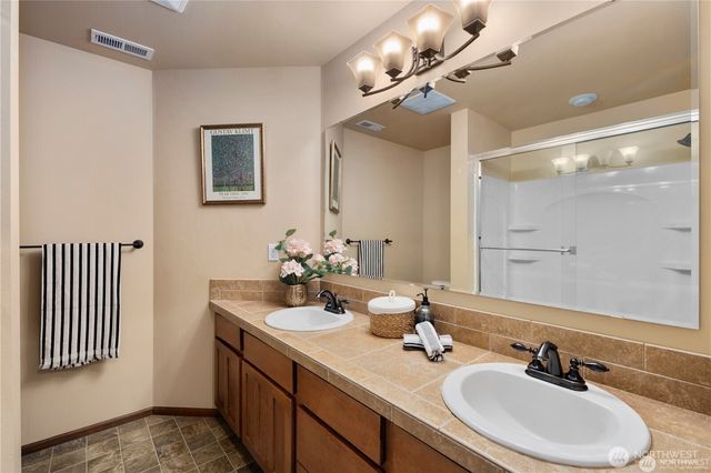 3130 171st Place SE, Bothell, WA 98012