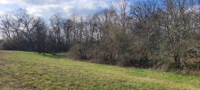 1 Thornton Taylor Parkway, Fayetteville, TN 37334