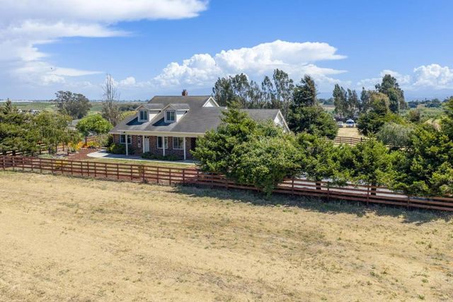 268 Espinosa Road, Salinas, CA 93907