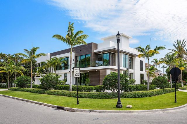 303 S Maya Palm Drive, Boca Raton, FL 33432