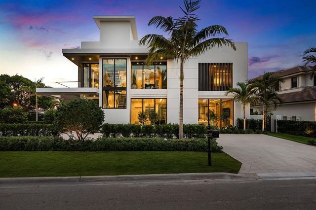 303 S Maya Palm Drive, Boca Raton, FL 33432