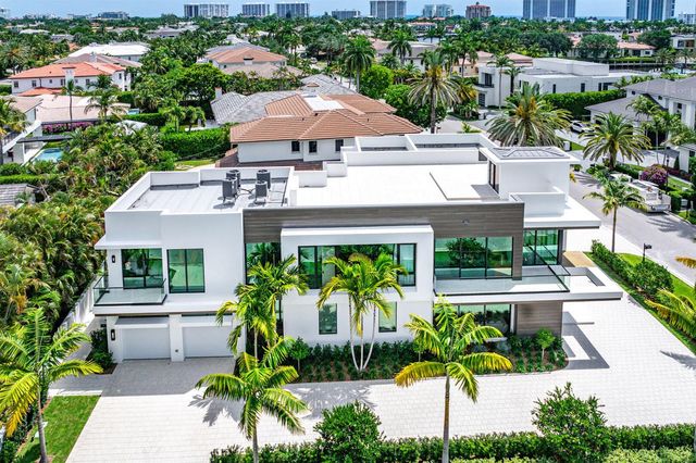 303 S Maya Palm Drive, Boca Raton, FL 33432