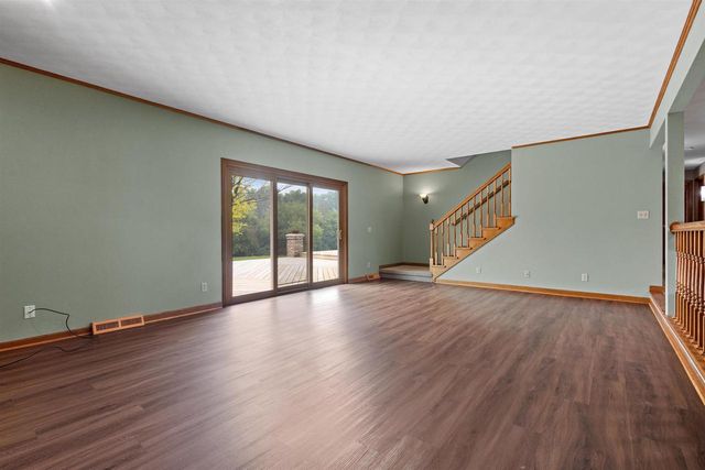 W2855 SCHMALZ CIRCLE, Appleton, WI 54915