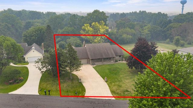 W2855 SCHMALZ CIRCLE, Appleton, WI 54915