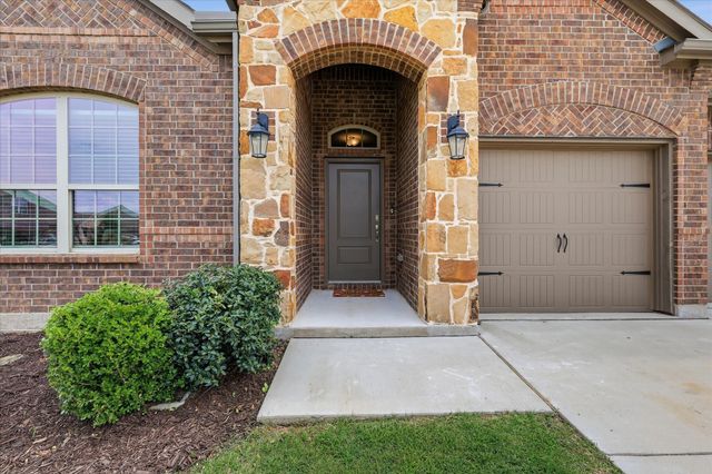 10912 Culberson Drive, Aubrey, TX 76227