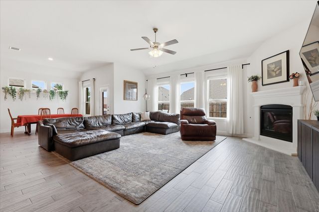 10912 Culberson Drive, Aubrey, TX 76227