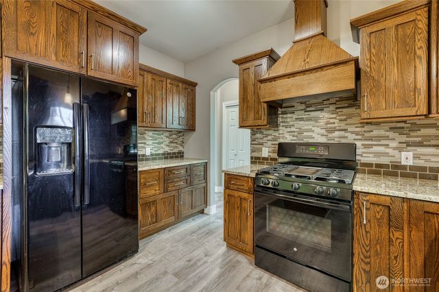 3414 79th Avenue NW, Gig Harbor, WA 98335