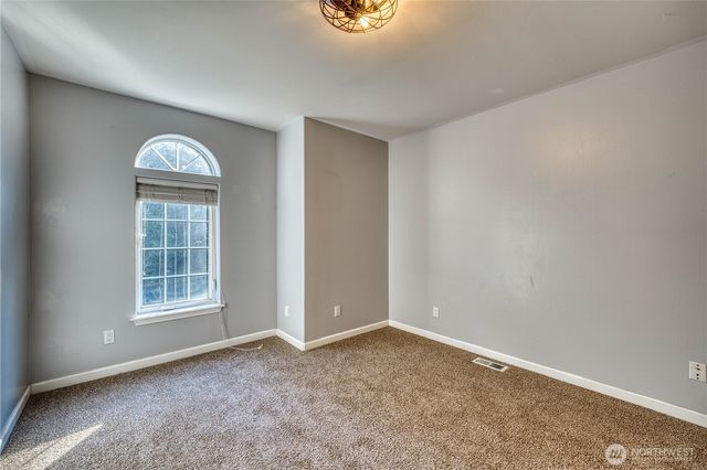 3414 79th Avenue NW, Gig Harbor, WA 98335