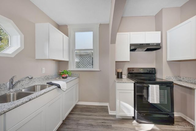 2124 Sherman Avenue, Middletown, OH 45044