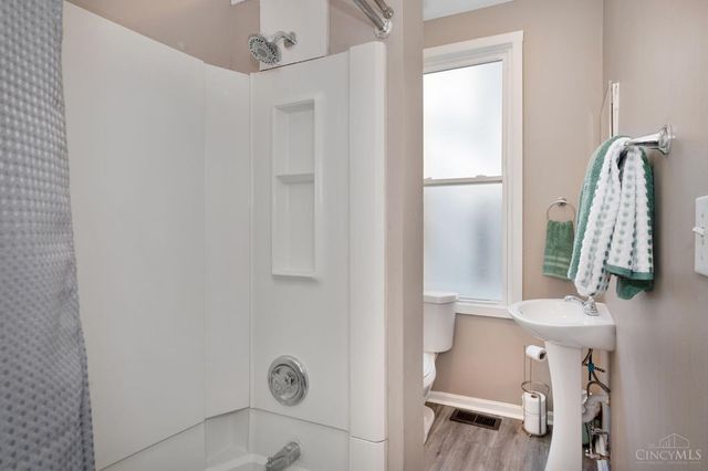 2124 Sherman Avenue, Middletown, OH 45044