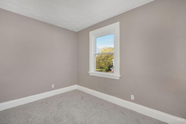 2124 Sherman Avenue, Middletown, OH 45044