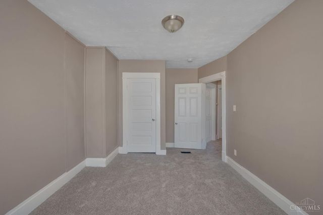 2124 Sherman Avenue, Middletown, OH 45044