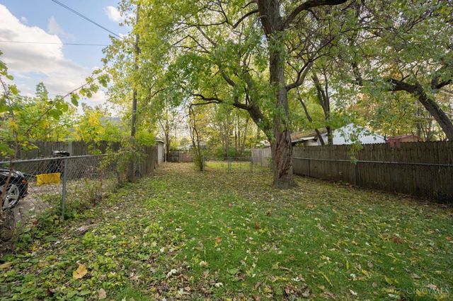 2124 Sherman Avenue, Middletown, OH 45044