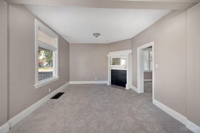 2124 Sherman Avenue, Middletown, OH 45044