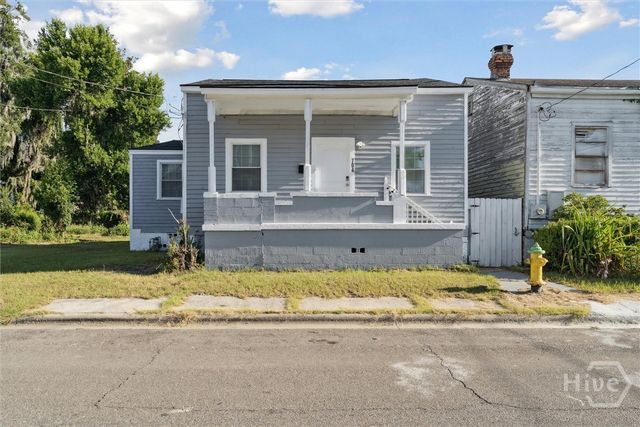 704 Lavinia Street, Savannah, GA 31415