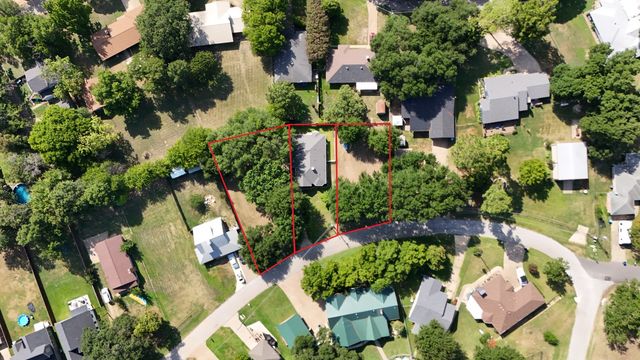 176 Seaside Drive, Gun Barrel City, TX 75156