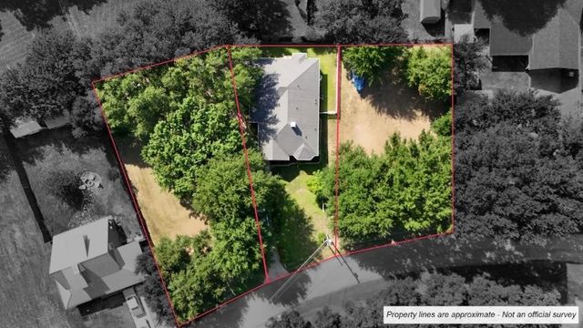 176 Seaside Drive, Gun Barrel City, TX 75156