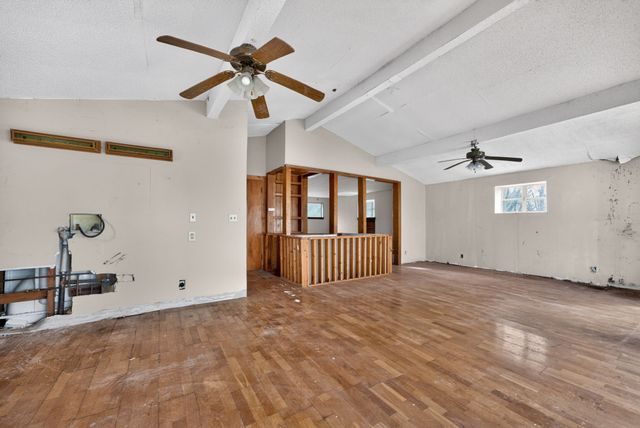 124 Seaside Drive, Gun Barrel City, TX 75156