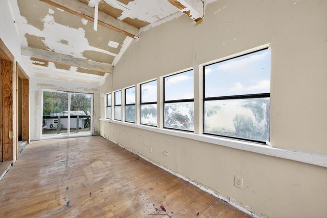 124 Seaside Drive, Gun Barrel City, TX 75156