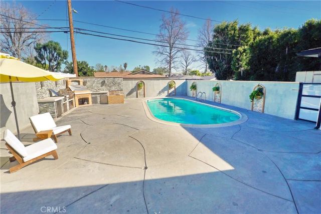 11622 Balboa Boulevard, Granada Hills, CA 91344