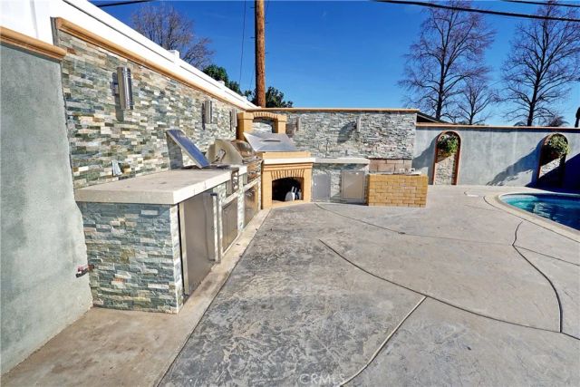 11622 Balboa Boulevard, Granada Hills, CA 91344