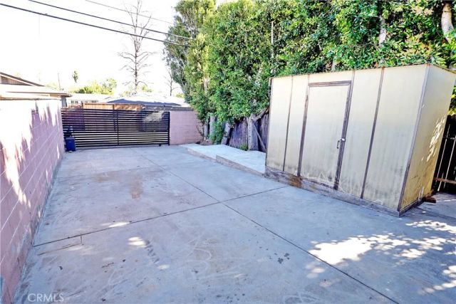 11622 Balboa Boulevard, Granada Hills, CA 91344