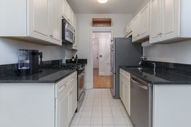 50 Commonwealth Avenue 505, Boston, MA 02116