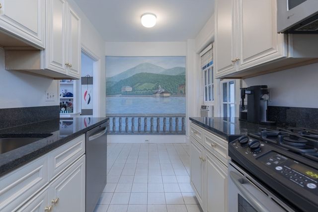 50 Commonwealth Avenue 505, Boston, MA 02116