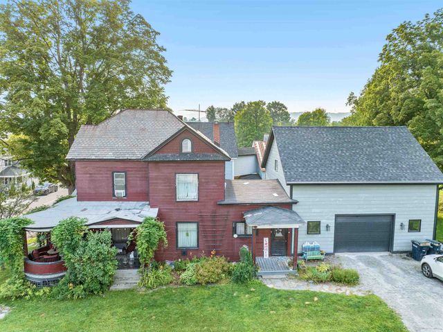 9 Brooklyn Street, Morristown, VT 05661