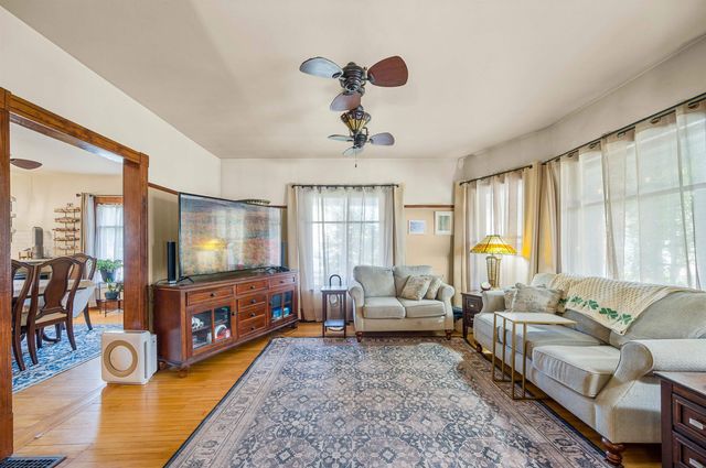 9 Brooklyn Street, Morristown, VT 05661