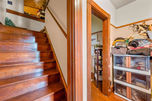 9 Brooklyn Street, Morristown, VT 05661