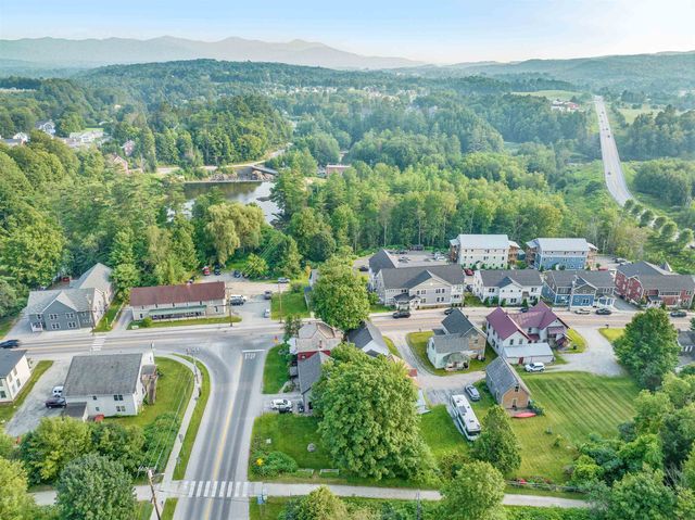 9 Brooklyn Street, Morristown, VT 05661