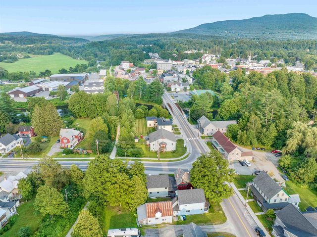 9 Brooklyn Street, Morristown, VT 05661