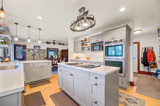 9 Brooklyn Street, Morristown, VT 05661