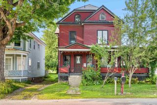 9 Brooklyn Street, Morristown, VT 05661