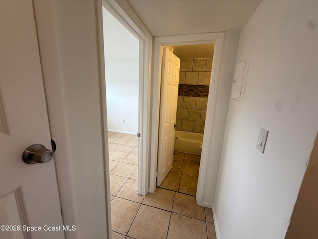 180 Minna Lane 417, Merritt Island, FL 32953