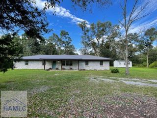 721 Cowboy Road, Jesup, GA 31545