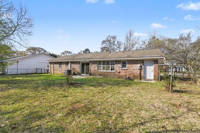 123 Saint Marks Drive, Goose Creek, SC 29445