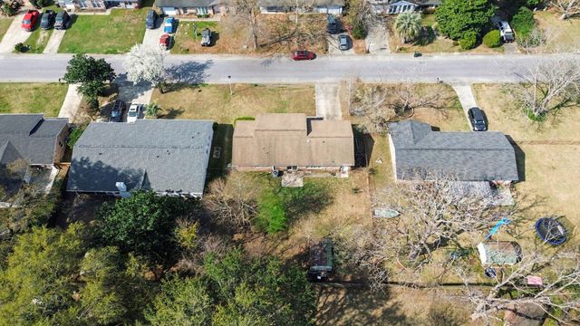 123 Saint Marks Drive, Goose Creek, SC 29445