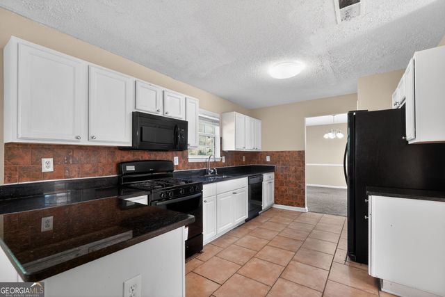 4013 English Valley Drive, Ellenwood, GA 30294