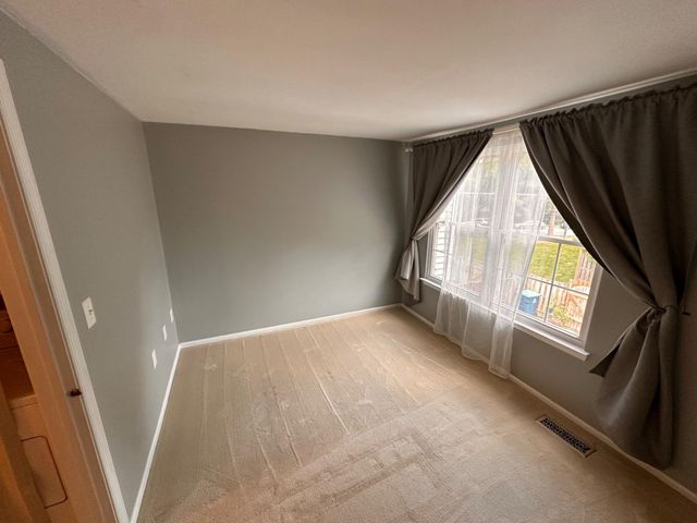 123 BICKEL CT, Sterling, VA 20165
