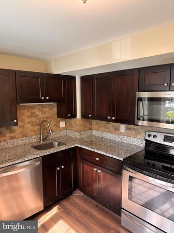 123 BICKEL CT, Sterling, VA 20165
