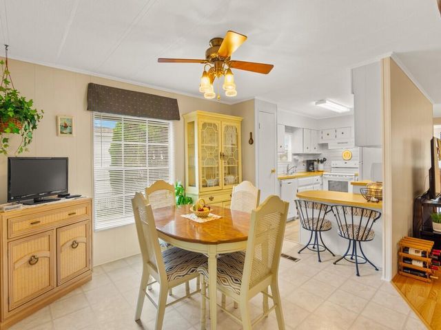 61 E Caribbean, Port St. Lucie, FL 34952