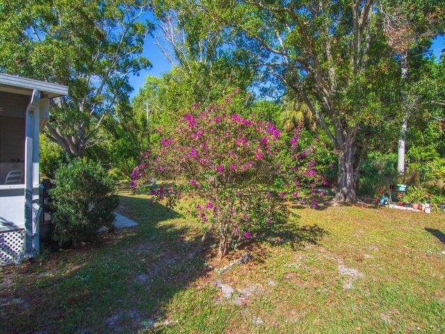 61 E Caribbean, Port St. Lucie, FL 34952