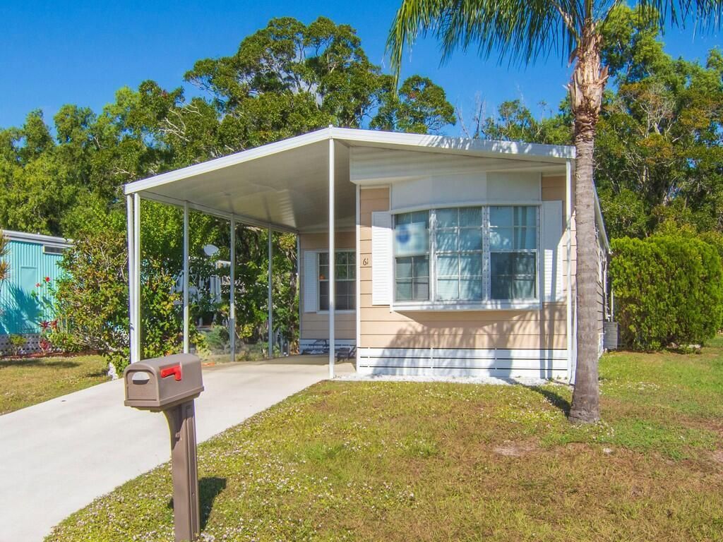 61 E Caribbean, Port St. Lucie, FL 34952