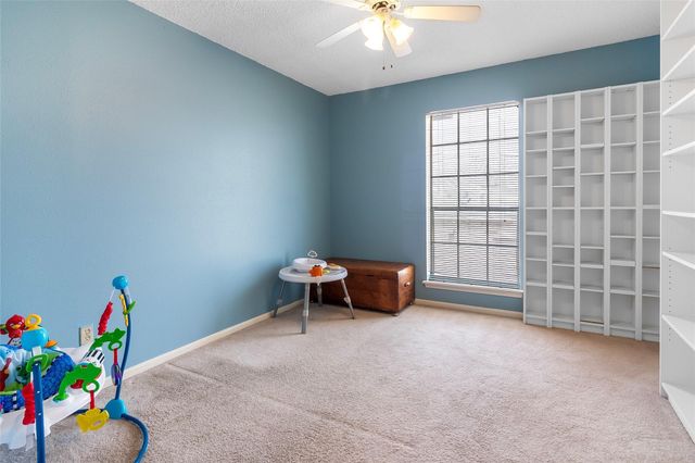 12550 Whittington Dr 814, Houston, TX 77077